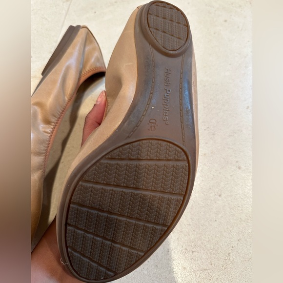 Hush Puppies Ballet Flats 7.5 Camel Colored - Picture 6 of 6